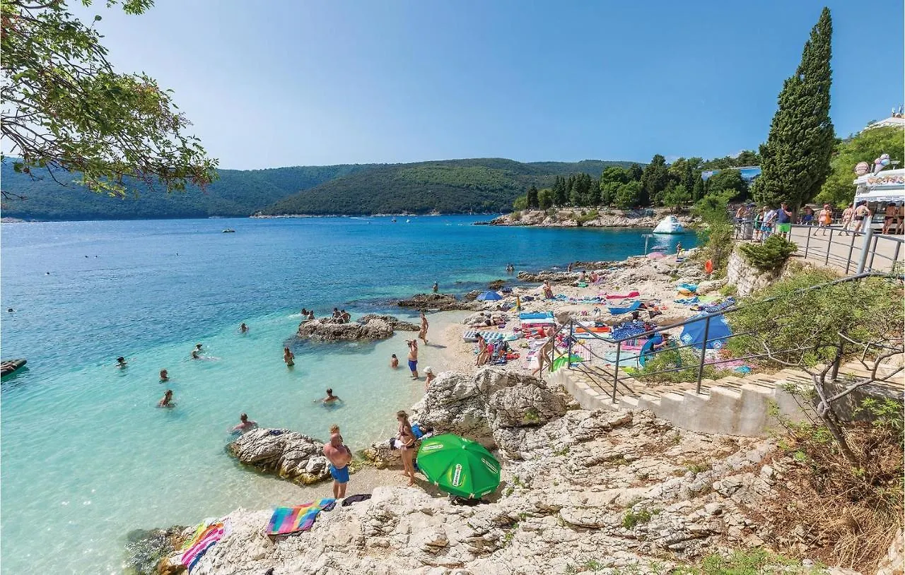 度假居 Awesome Home In Kapelica Raša